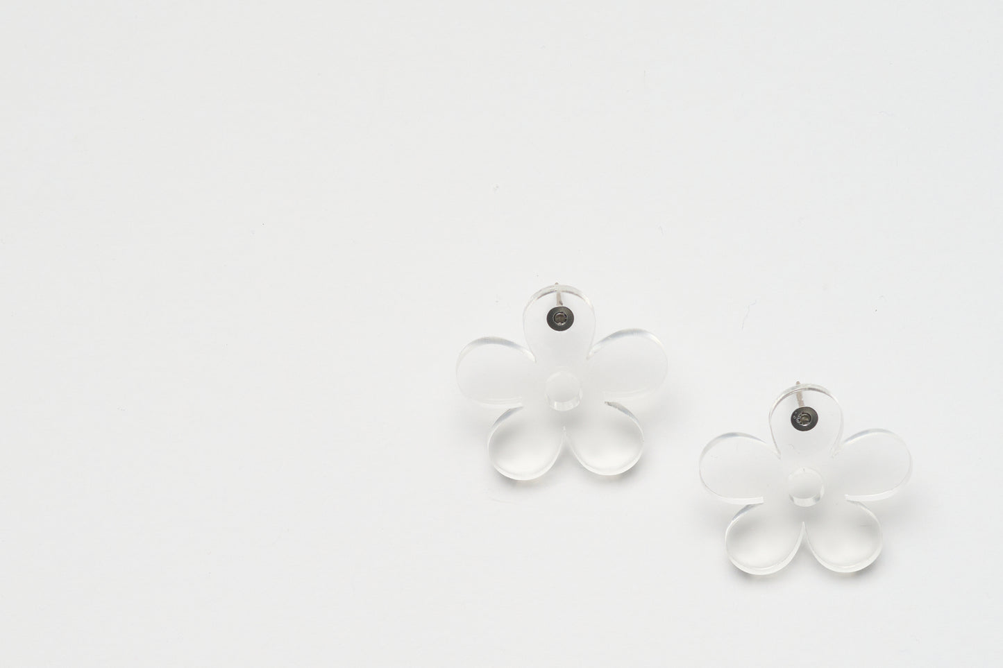 Clear Daisy Stud